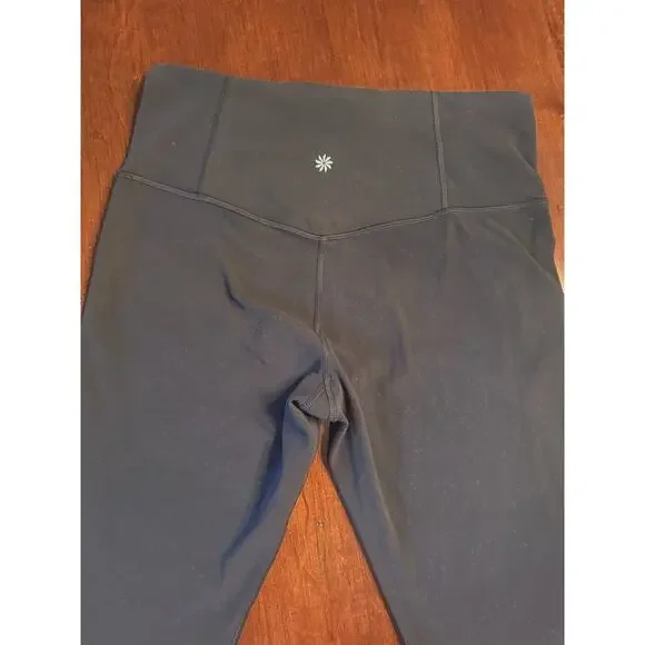 ATHLETA Ultra High Rise Elation 7/8 Legging M Medium | Black tight #599750 - Picture 4 of 15